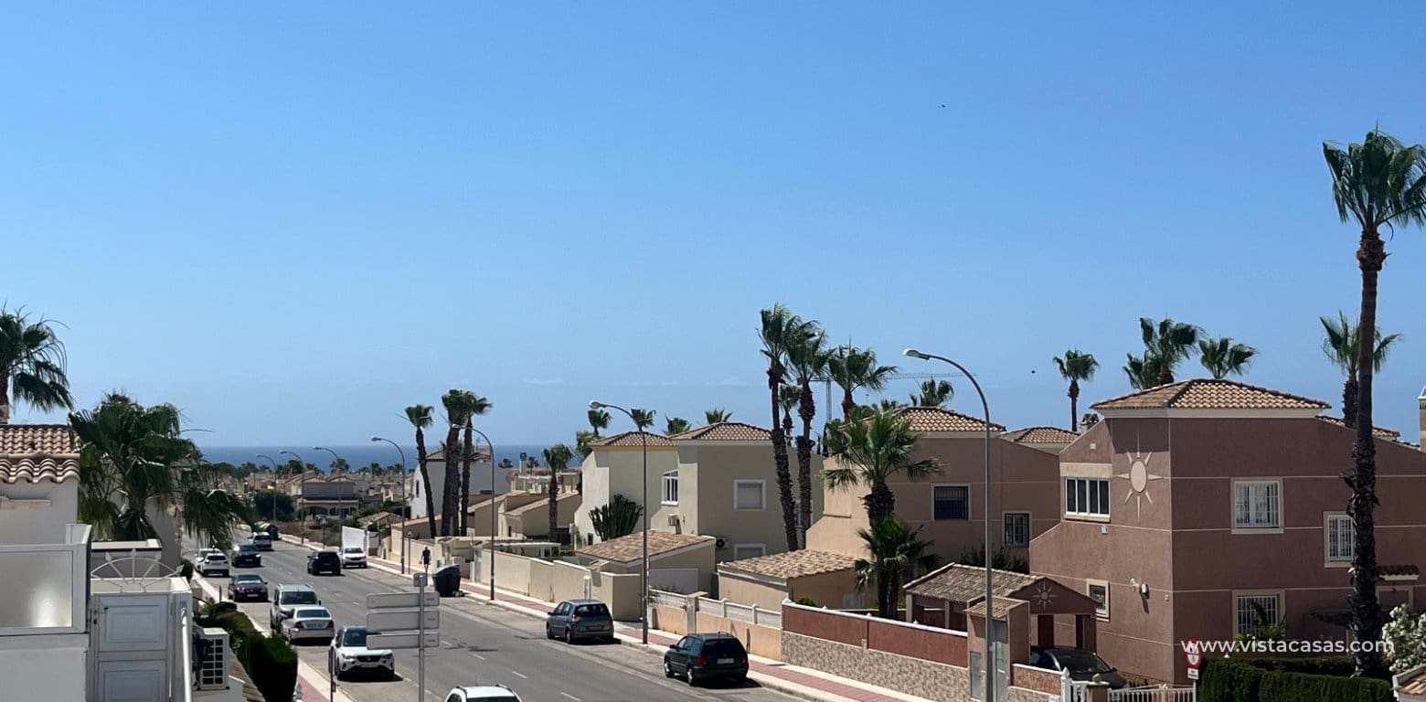 3 makuuhuone Omakotitalo myytävänä paikassa Playa Flamenca - 259 995 € (Ref: 9918617)