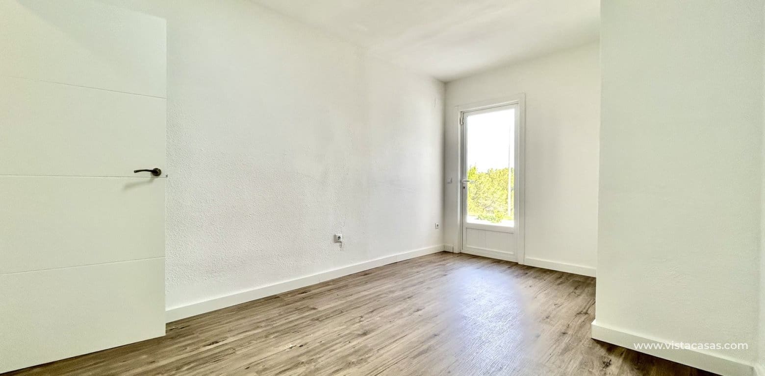 2 soverom Leilighet til salgs i Villamartin - € 199 000 (Ref: 9918619)