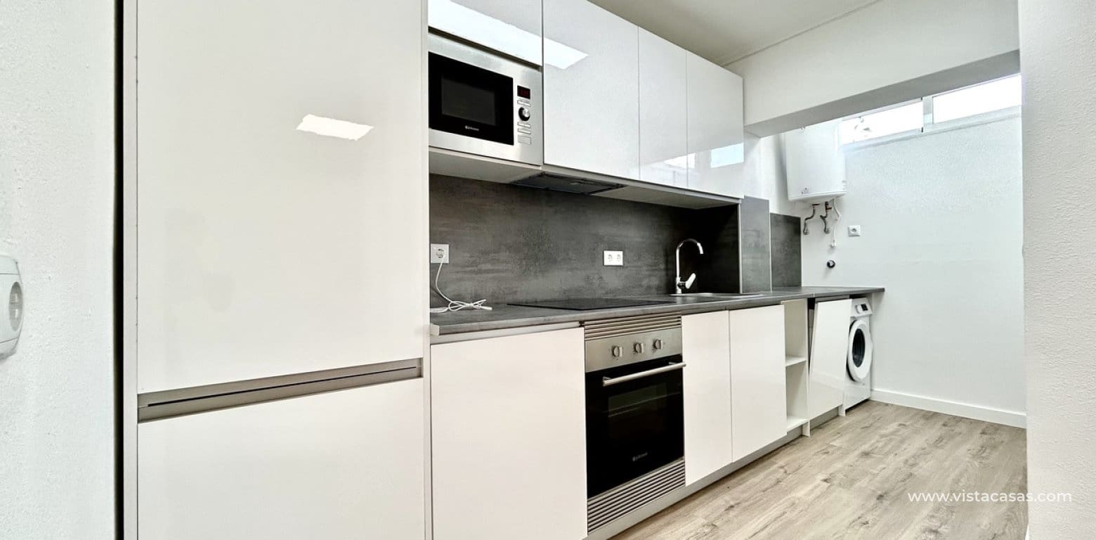 2 soverom Leilighet til salgs i Villamartin - € 199 000 (Ref: 9918619)