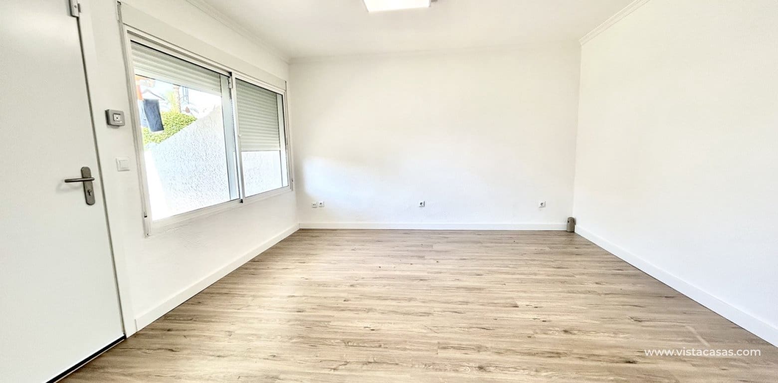 2 soverom Leilighet til salgs i Villamartin - € 199 000 (Ref: 9918619)