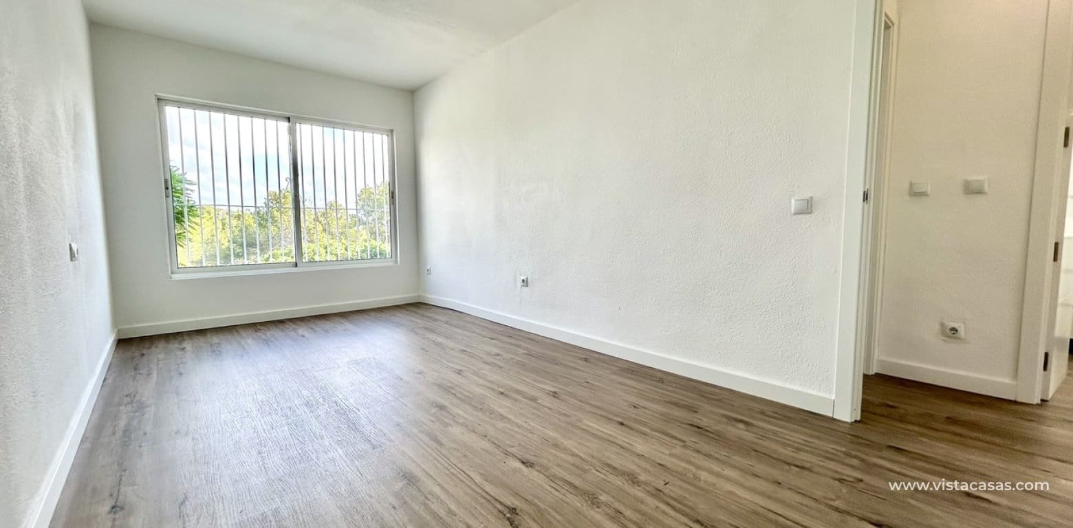 2 soverom Leilighet til salgs i Villamartin - € 199 000 (Ref: 9918619)