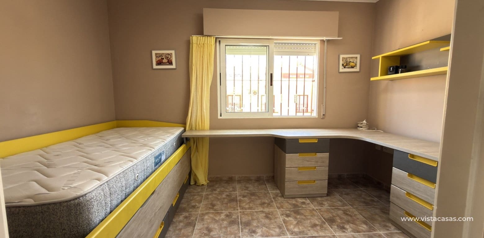 3 slaapkamer Huis te koop in La Zenia - € 229.950 (Ref: 9918620)