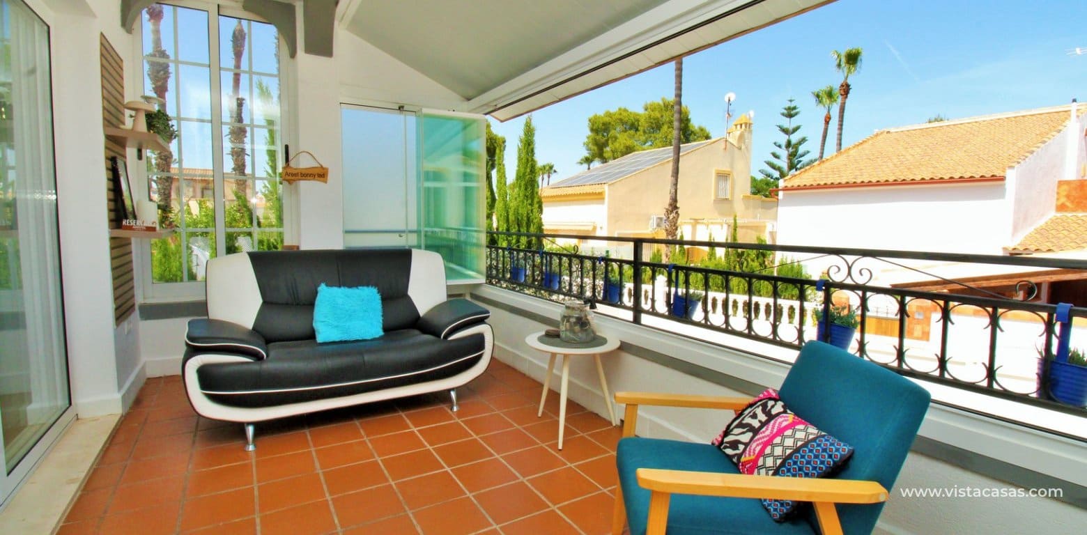3 Zimmer Villa zu verkaufen in Villamartin mit Pool - 424.900 € (Ref: 9923088)