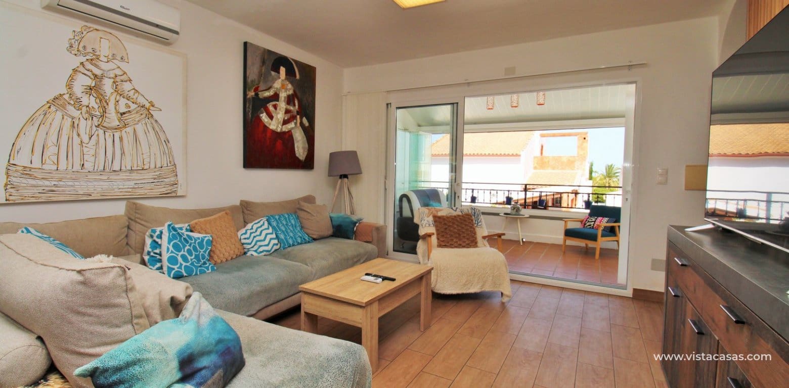 3 Zimmer Villa zu verkaufen in Villamartin mit Pool - 424.900 € (Ref: 9923088)
