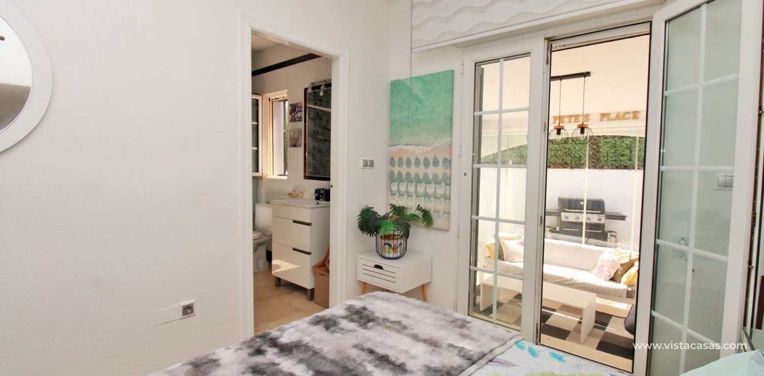 3 Zimmer Villa zu verkaufen in Villamartin mit Pool - 424.900 € (Ref: 9923088)