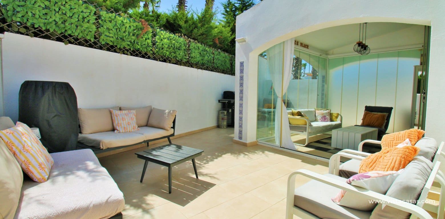 3 Zimmer Villa zu verkaufen in Villamartin mit Pool - 424.900 € (Ref: 9923088)