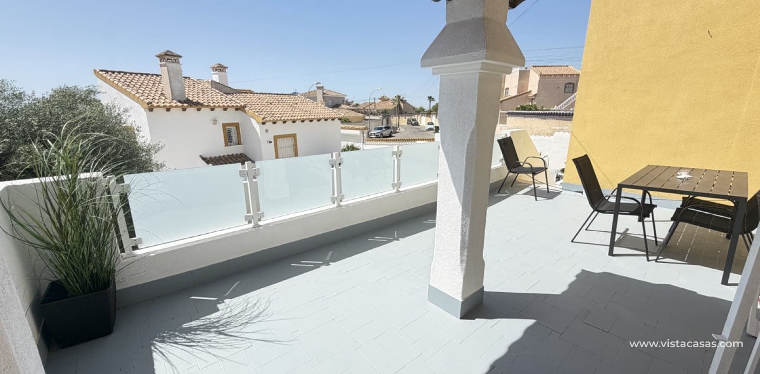 3 bedroom Villa for sale in Villamartin - € 419,995 (Ref: 9928069)