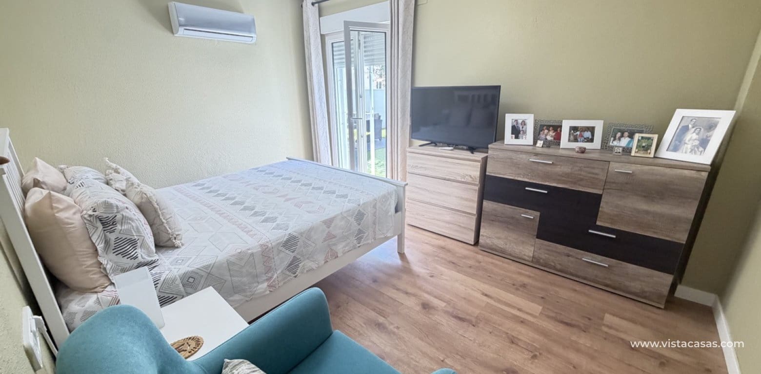 3 bedroom Villa for sale in Villamartin - € 419,995 (Ref: 9928069)