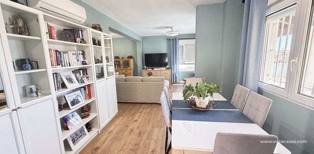 3 makuuhuone Huvila myytävänä paikassa Villamartin, Orihuela - 419 995 € (Ref: 9928069)