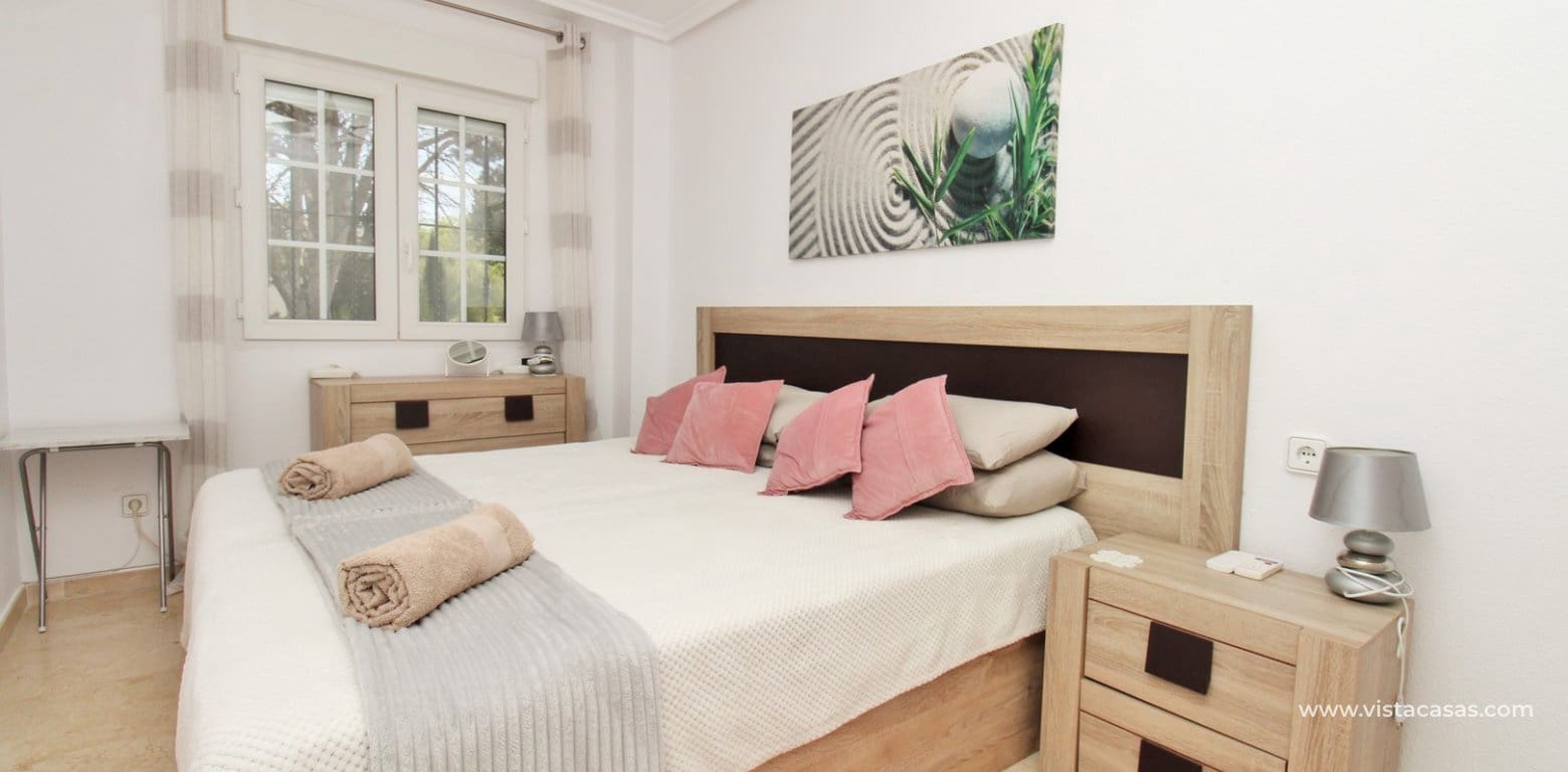 2 soverom Hus til salgs i Villamartin med svømmebasseng - € 245 000 (Ref: 9928480)
