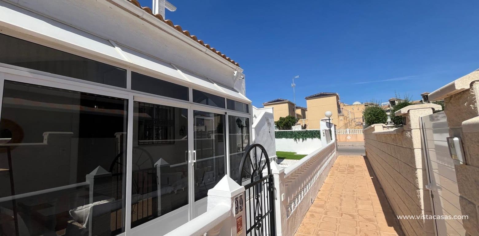 2 Zimmer Bungalow zu verkaufen in Orihuela Costa - 209.999 € (Ref: 9929889)
