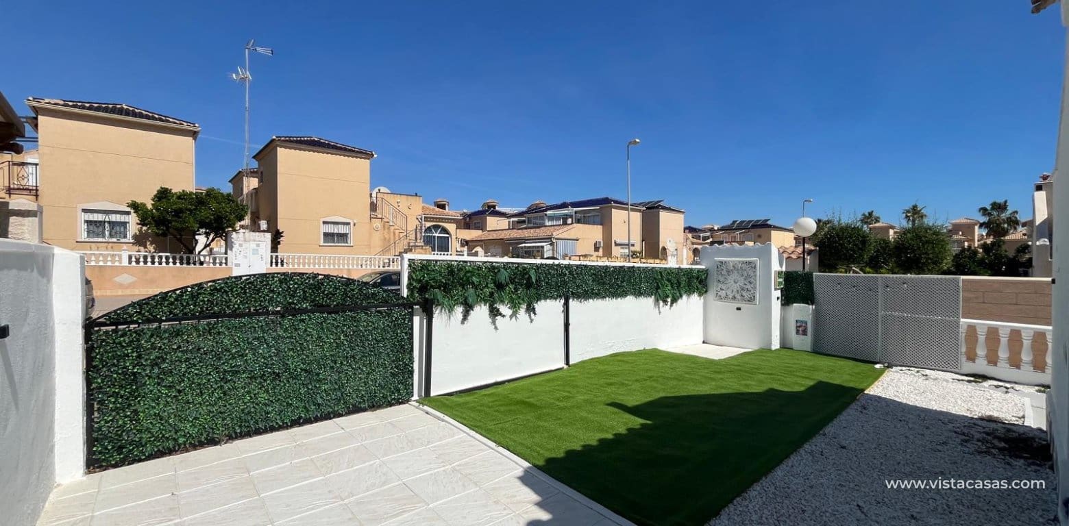 2 Zimmer Bungalow zu verkaufen in Orihuela Costa - 209.999 € (Ref: 9929889)