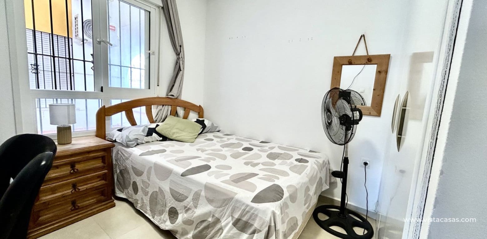 2 soveværelse Lejlighed til salg i Villamartin - € 199.000 (Ref: 9929890)