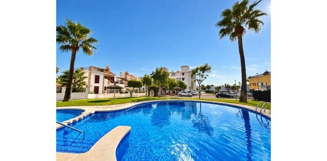 2 chambre Appartement à vendre à Villamartin, Orihuela avec piscine garage - 189 000 € (Ref: 9929890)