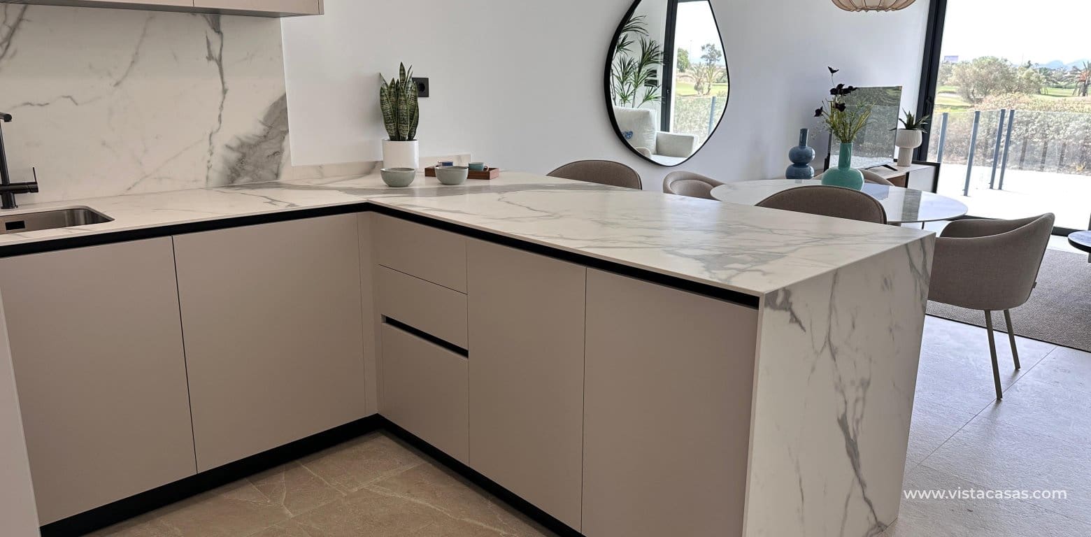 2 makuuhuone Huoneisto myytävänä paikassa Los Alcazares - 299 000 € (Ref: 9934950)