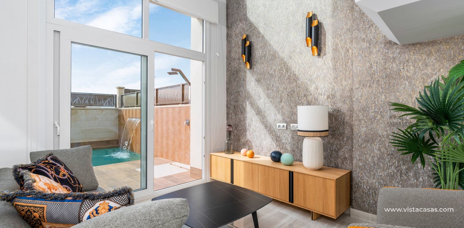 3 slaapkamer Villa te koop in Ciudad Quesada - € 649.000 (Ref: 9934979)