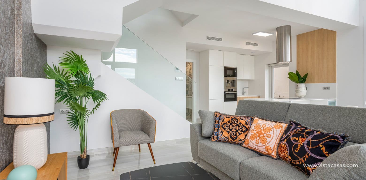 3 slaapkamer Villa te koop in Ciudad Quesada - € 649.000 (Ref: 9934979)
