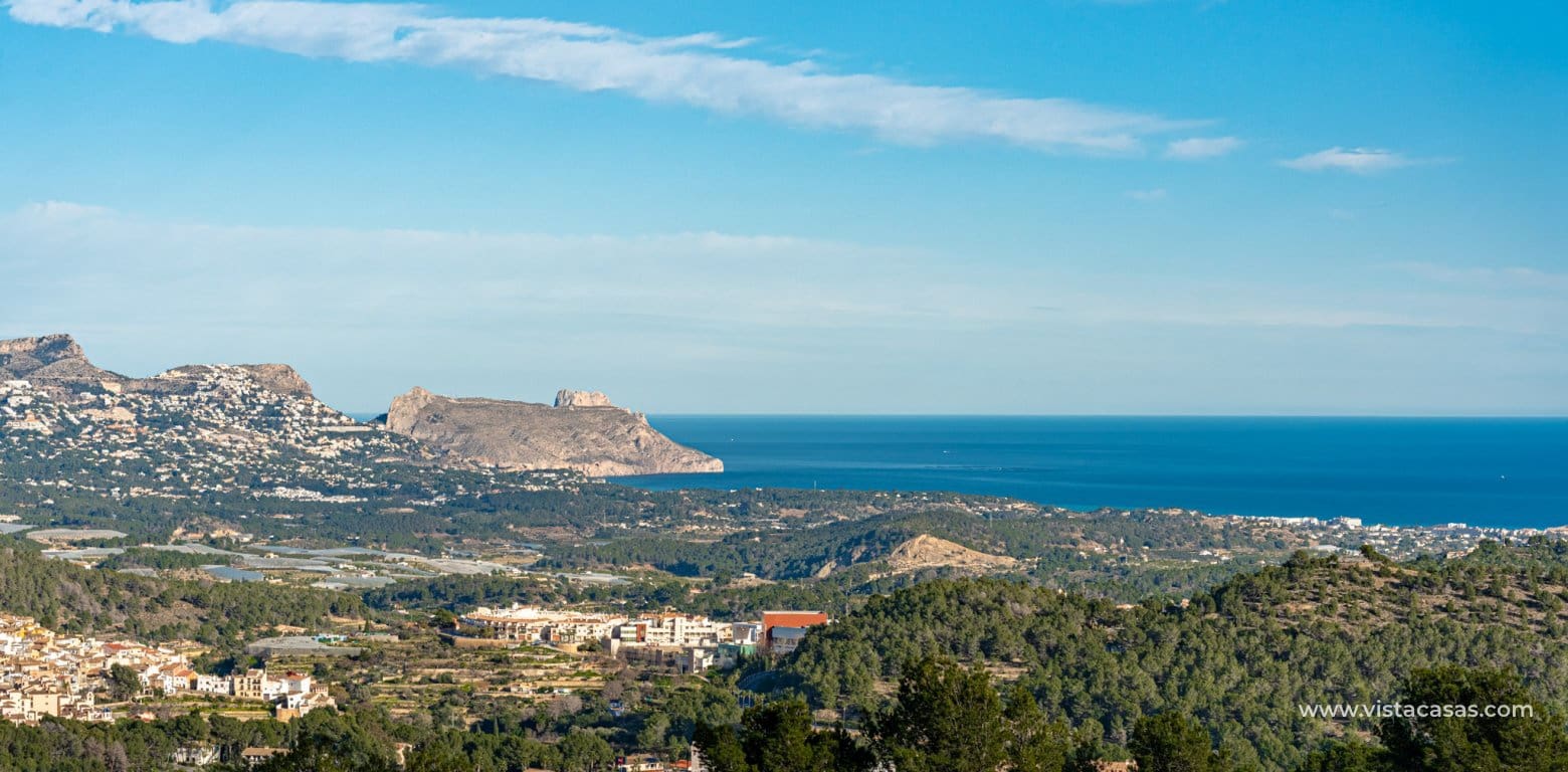 Chalet de 3 habitaciones en Polop en venta - 598.000 € (Ref: 9934987)