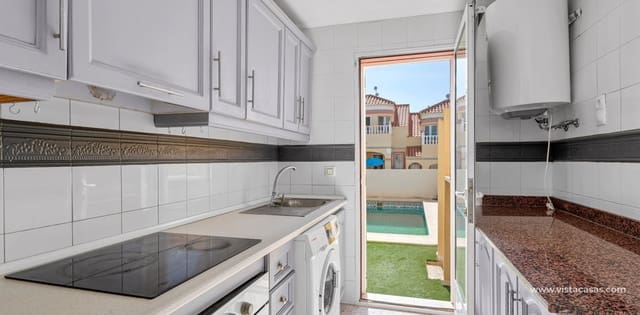 3 soveværelse Byhus til salg i Villamartin, Orihuela - € 189.000 (Ref: 9936683)