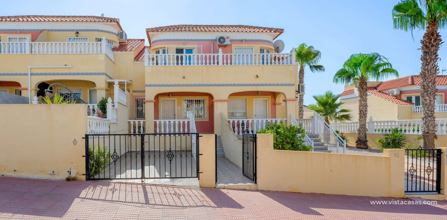 3 soveværelse Byhus til salg i Villamartin - € 189.000 (Ref: 9936683)