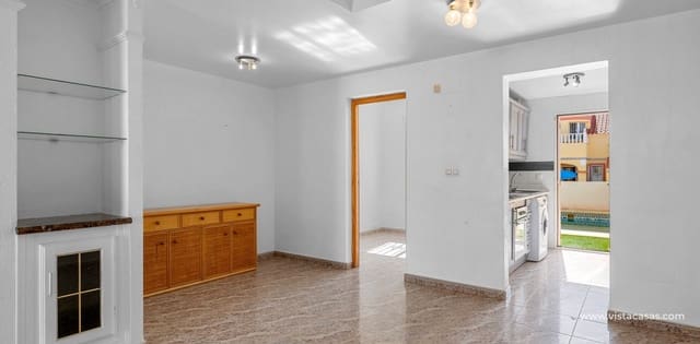 3 soveværelse Byhus til salg i Villamartin, Orihuela - € 189.000 (Ref: 9936683)