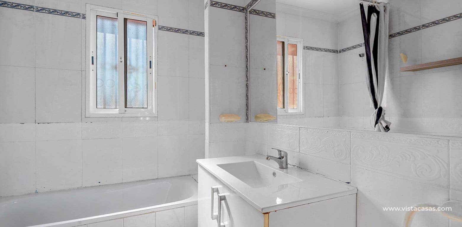 3 soveværelse Byhus til salg i Villamartin - € 189.000 (Ref: 9936683)