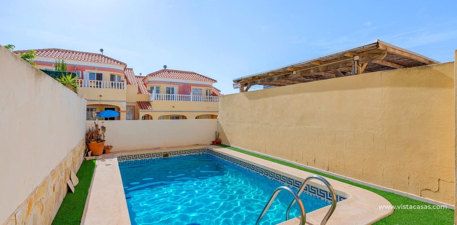 3 soveværelse Byhus til salg i Villamartin - € 189.000 (Ref: 9936683)