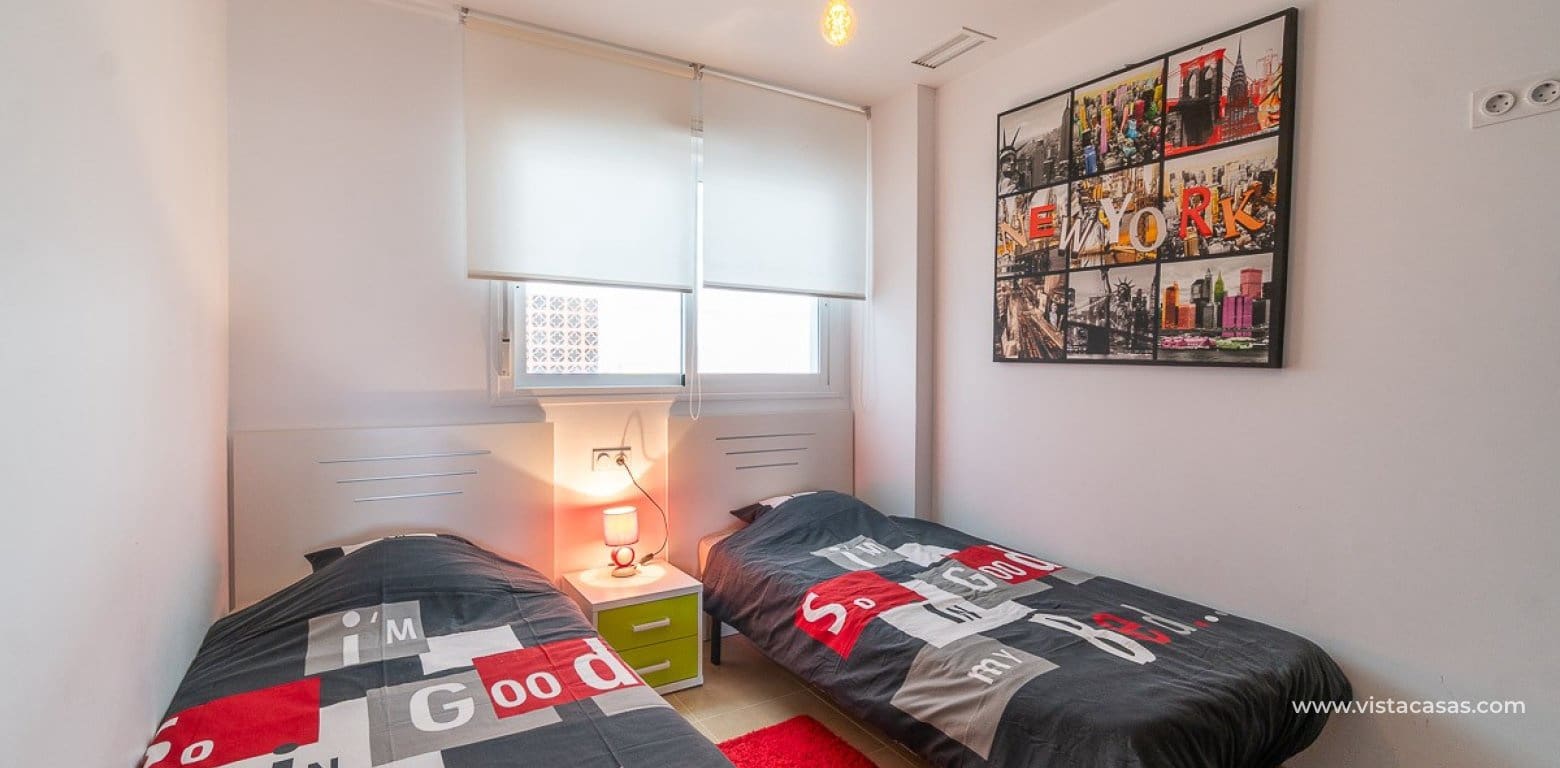 2 bedroom Apartment for sale in Villamartin - € 220,000 (Ref: 9936684)