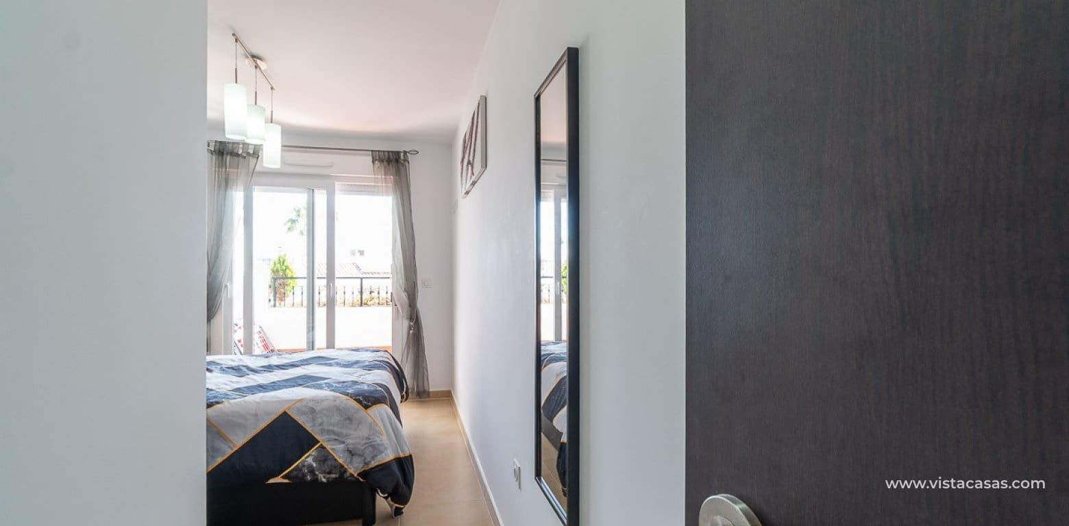 2 bedroom Apartment for sale in Villamartin - € 220,000 (Ref: 9936684)
