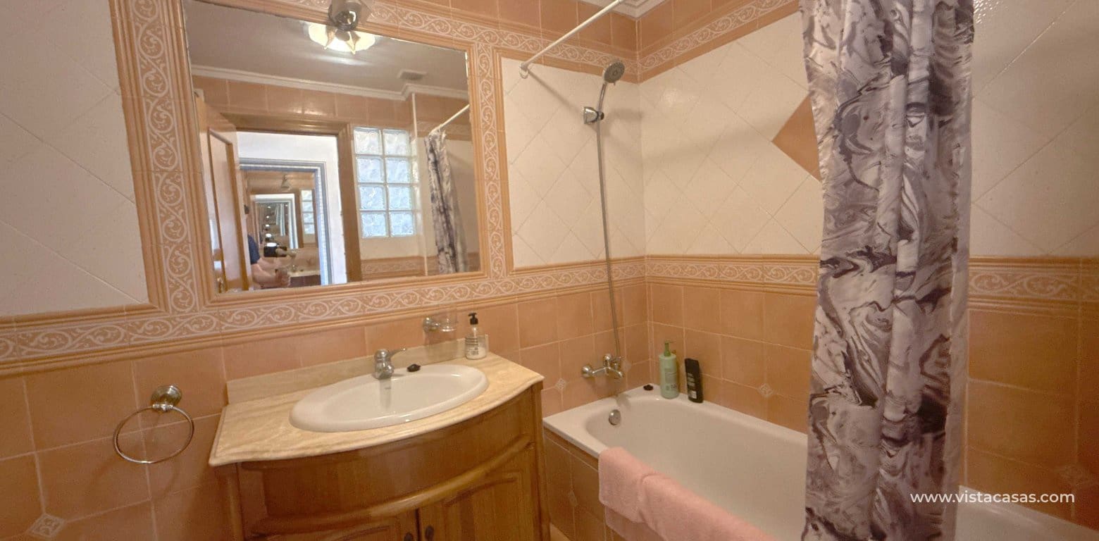 2 sovrum Lägenhet till salu i Playa Flamenca - 199 950 € (Ref: 9936685)