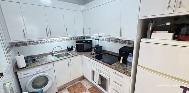 2 makuuhuone Huoneisto myytävänä paikassa La Zenia, Orihuela - 225 000 € (Ref: 9936686)