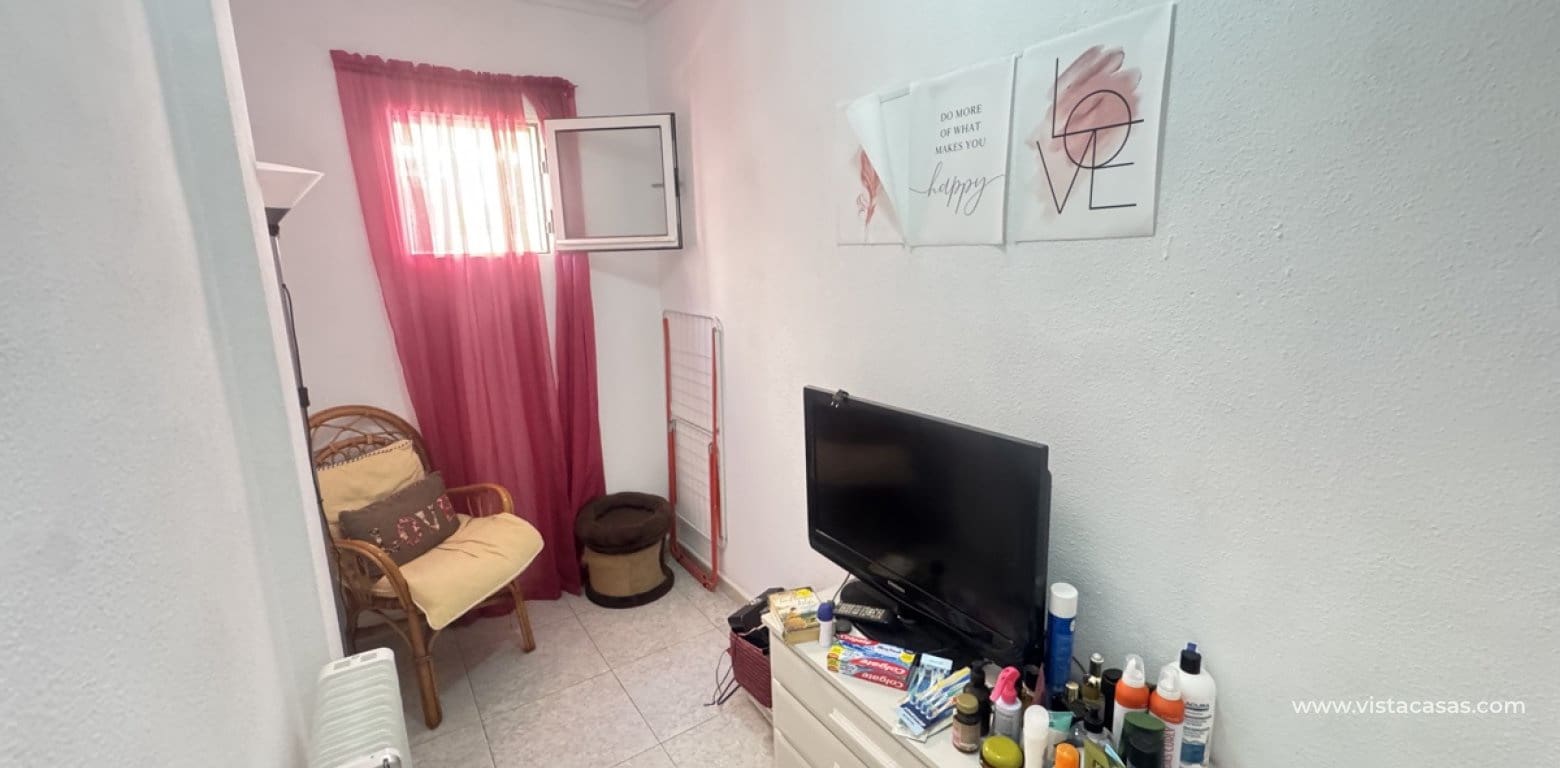 4 soverom Villa til salgs i Villamartin - € 299 000 (Ref: 9936687)