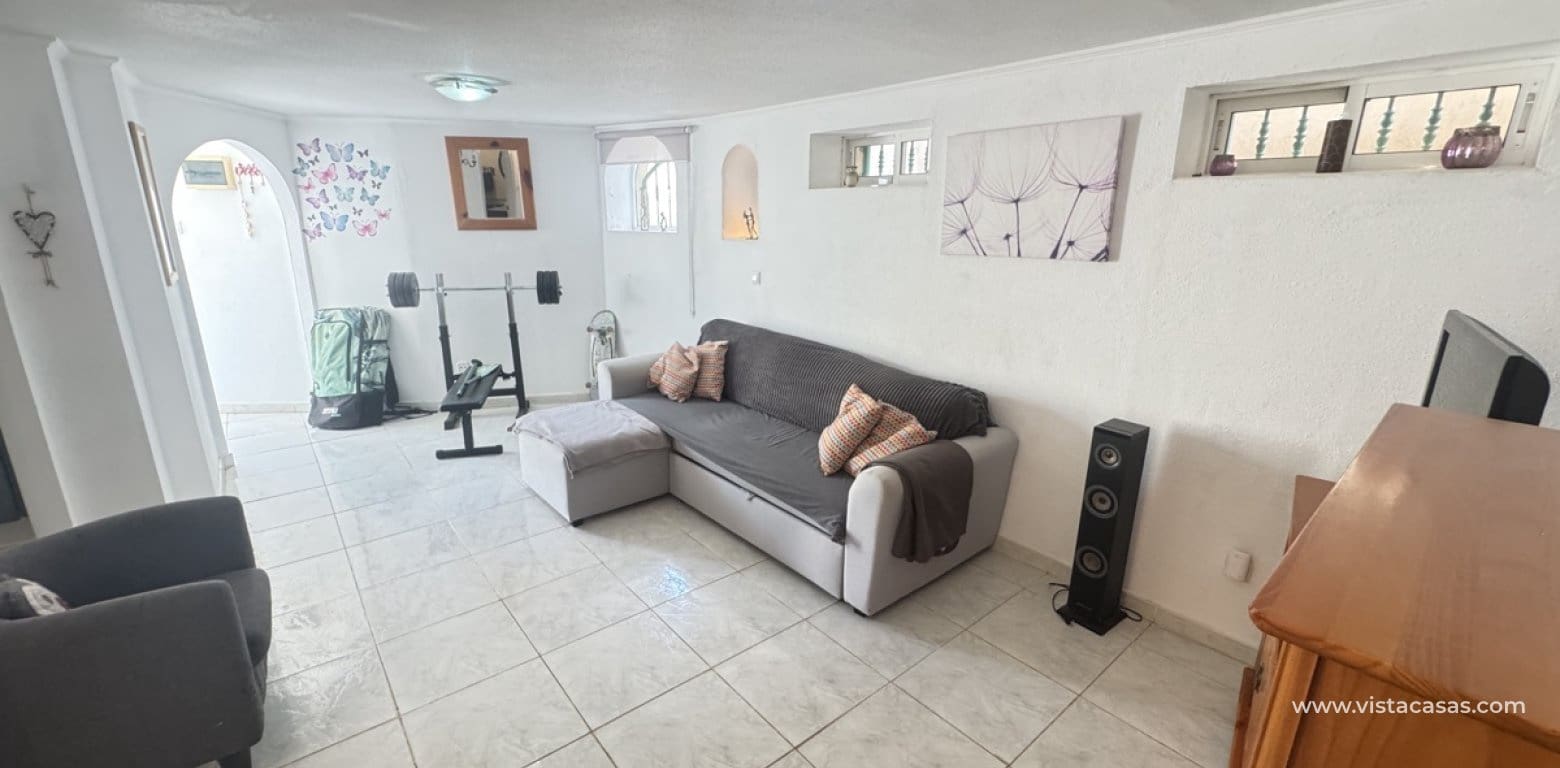 4 soverom Villa til salgs i Villamartin - € 299 000 (Ref: 9936687)
