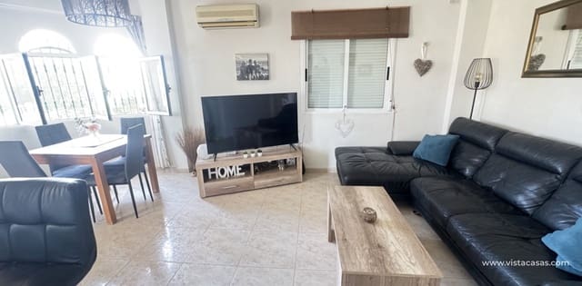 4 soverom Villa til salgs i Villamartin, Orihuela - € 299 000 (Ref: 9936687)