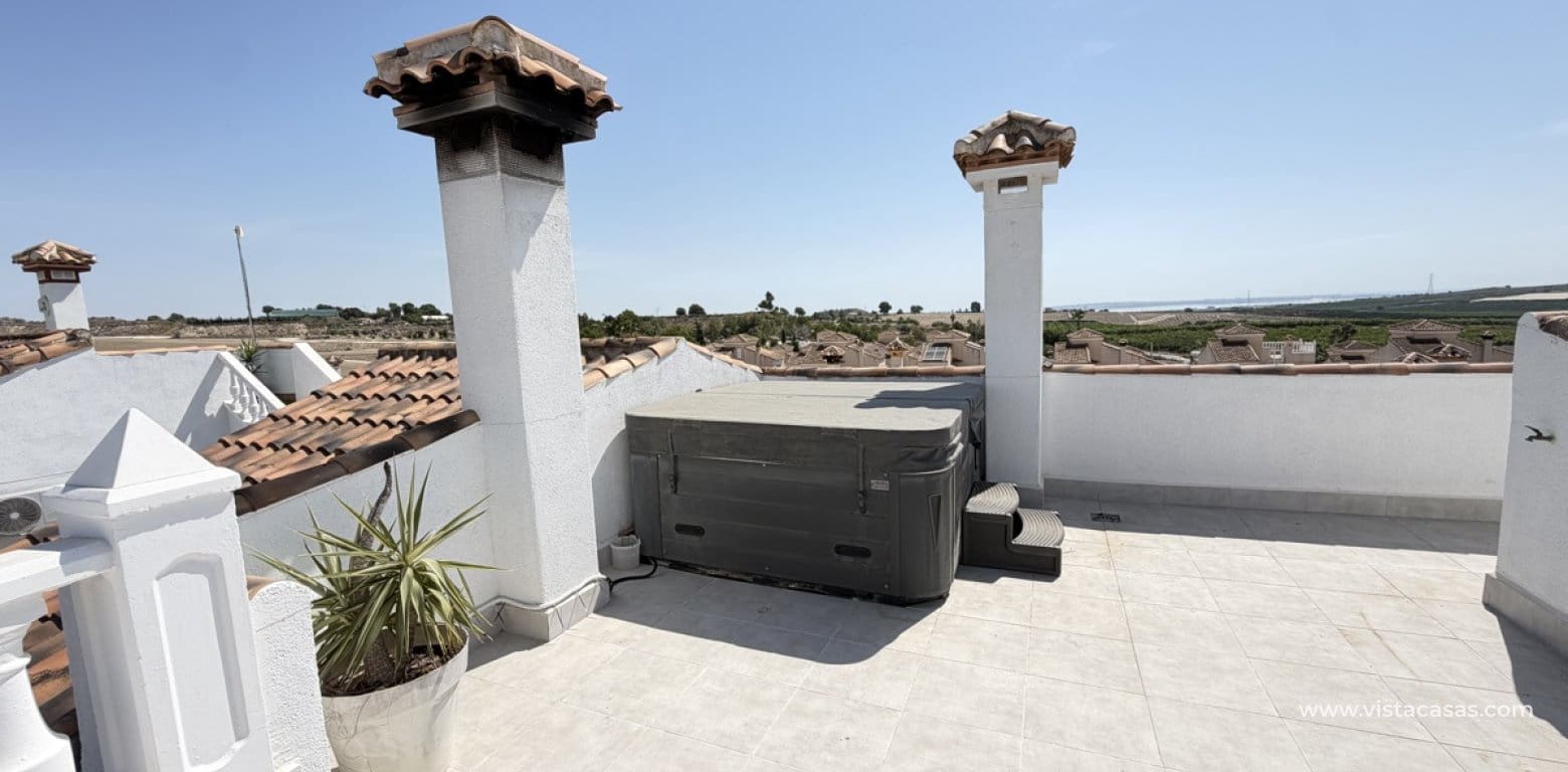 Chalet de 3 habitaciones en San Miguel de Salinas en venta - 350.000 € (Ref: 9940842)