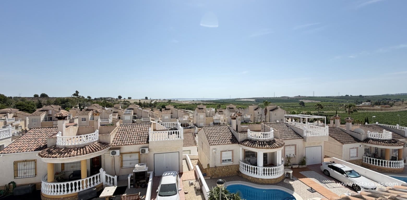 Chalet de 3 habitaciones en San Miguel de Salinas en venta - 350.000 € (Ref: 9940842)
