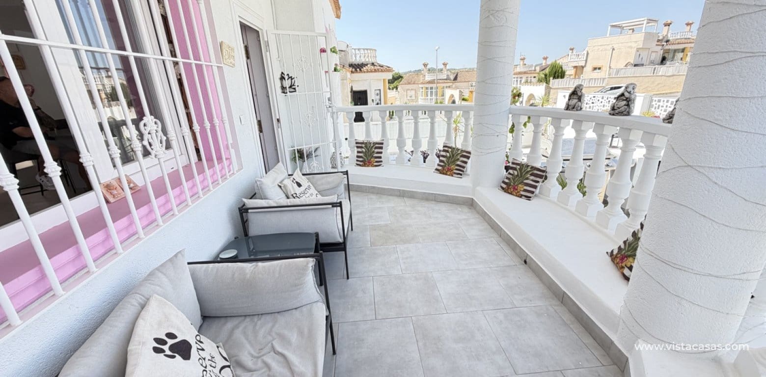 Chalet de 3 habitaciones en San Miguel de Salinas en venta - 350.000 € (Ref: 9940842)