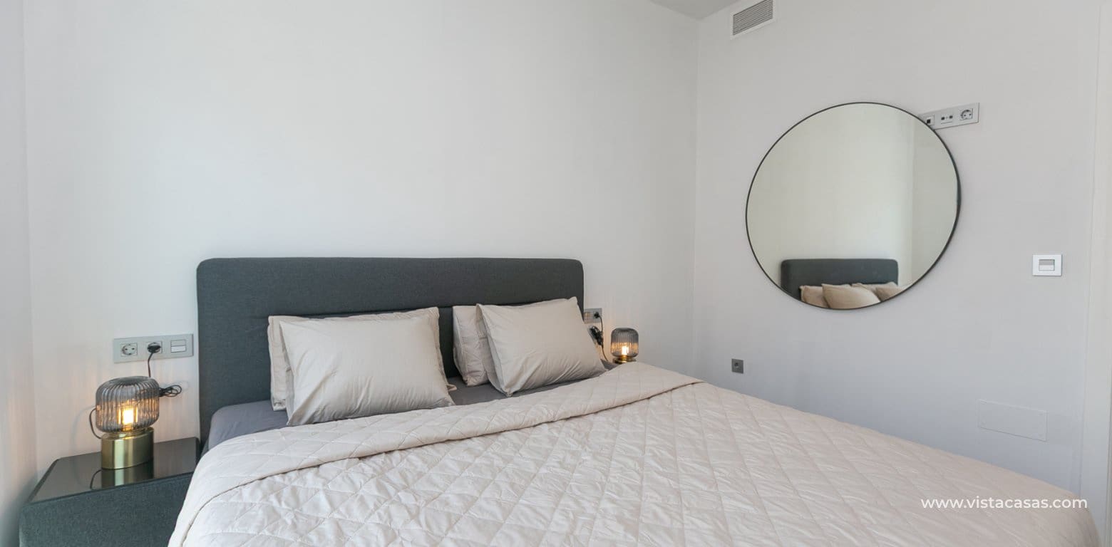 3 sypialnia Willa na sprzedaż w Villamartin - 369 000 € (Ref: 9940843)