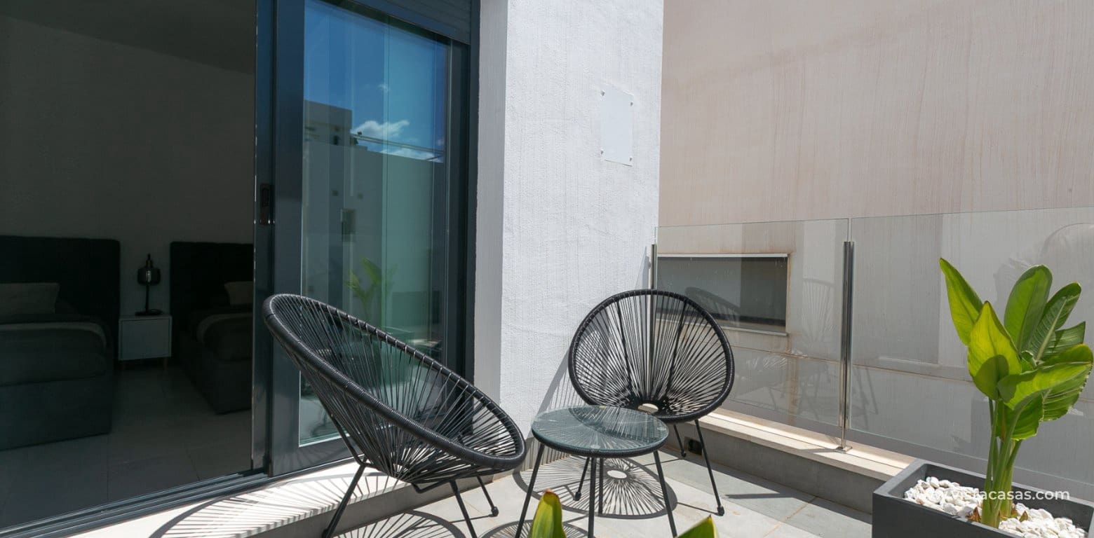 3 sypialnia Willa na sprzedaż w Villamartin - 369 000 € (Ref: 9940843)