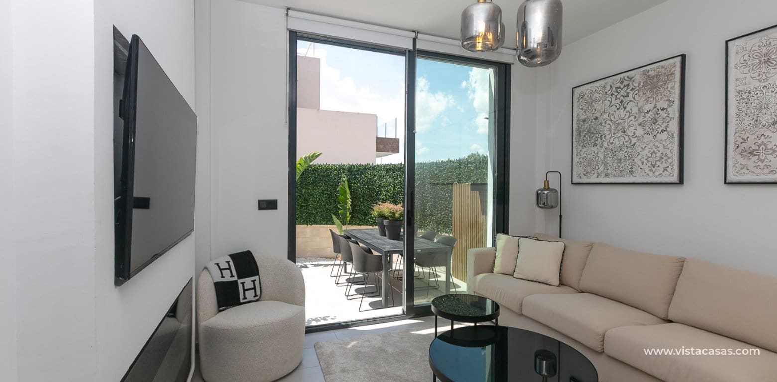 3 sypialnia Willa na sprzedaż w Villamartin - 369 000 € (Ref: 9940843)