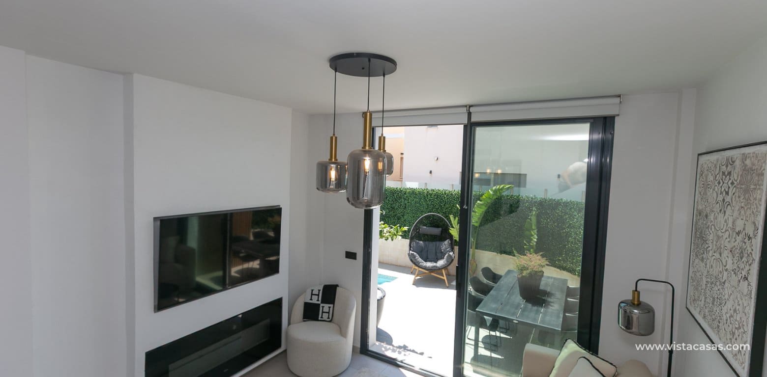 3 sypialnia Willa na sprzedaż w Villamartin - 369 000 € (Ref: 9940843)