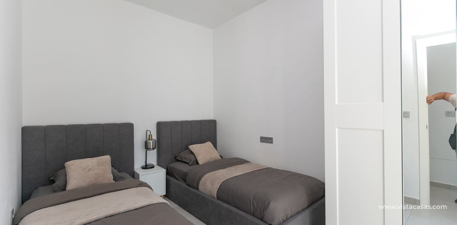 3 sypialnia Willa na sprzedaż w Villamartin - 369 000 € (Ref: 9940843)