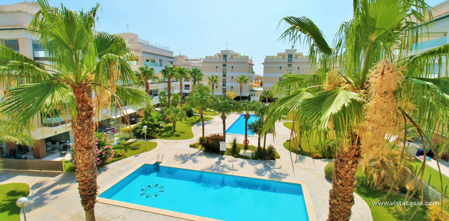 2 soveværelse Lejlighed til salg i Villamartin med swimmingpool - € 249.950 (Ref: 9941558)
