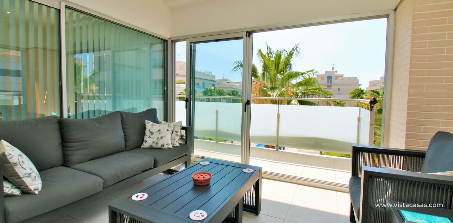 2 soveværelse Lejlighed til salg i Villamartin med swimmingpool - € 249.950 (Ref: 9941558)