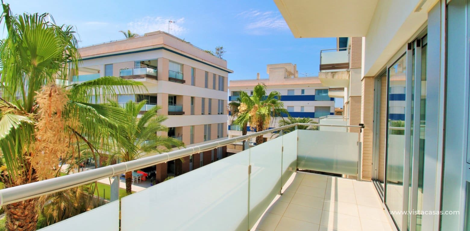 2 soveværelse Lejlighed til salg i Villamartin med swimmingpool - € 249.950 (Ref: 9941558)