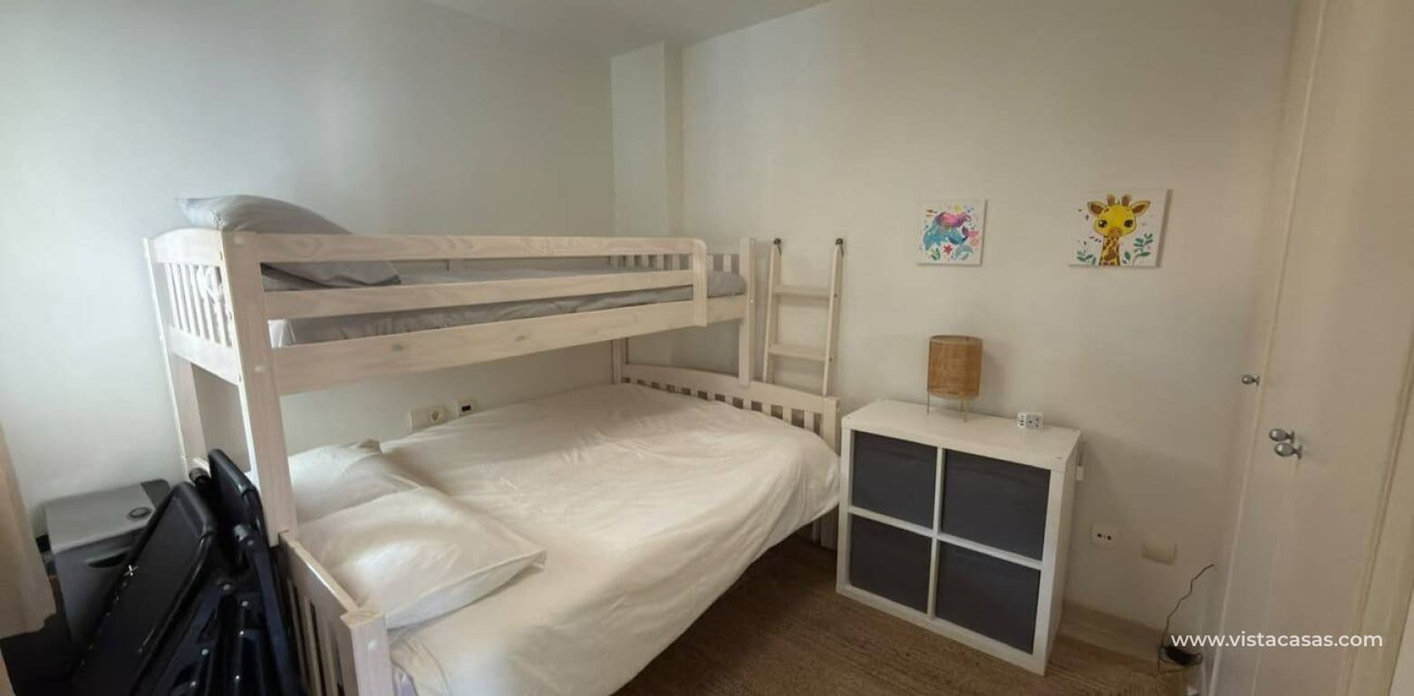 2 soveværelse Lejlighed til salg i Villamartin - € 180.000 (Ref: 9942859)