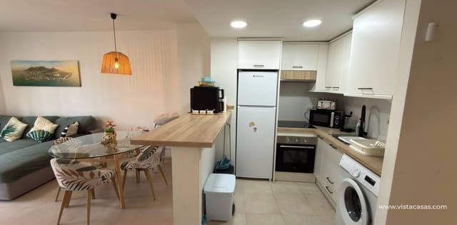 2 makuuhuone Huoneisto myytävänä paikassa Villamartin, Orihuela - 180 000 € (Ref: 9942859)