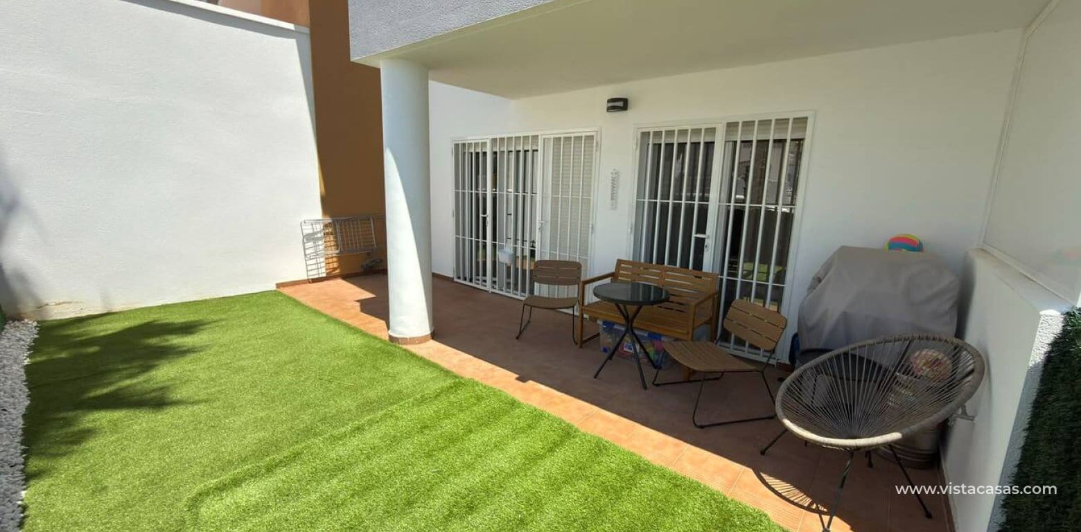 2 soveværelse Lejlighed til salg i Villamartin - € 180.000 (Ref: 9942859)