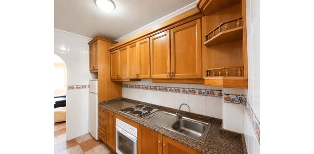 2 bedroom Apartment for sale in Villamartin, Orihuela with pool - € 140,000 (Ref: 9946024)