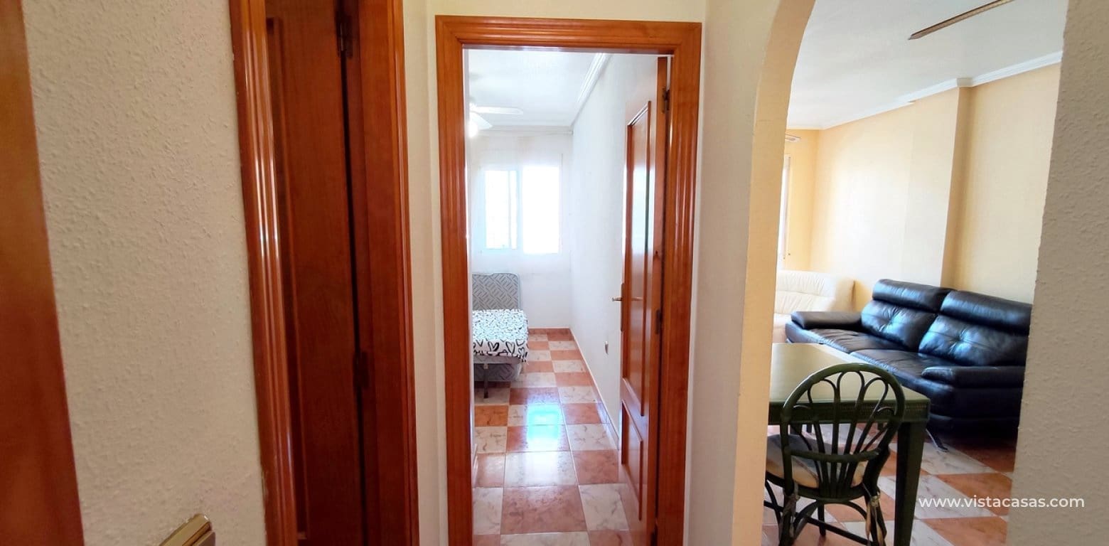 2 soveværelse Lejlighed til salg i Villamartin - € 159.000 (Ref: 9946024)